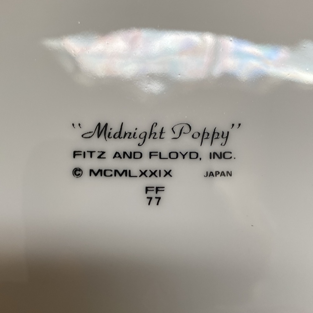 Fitz and Floyd Midnight Poppy Salad Plates. Set of 4. 7 1/2”. - Picture 3 of 3